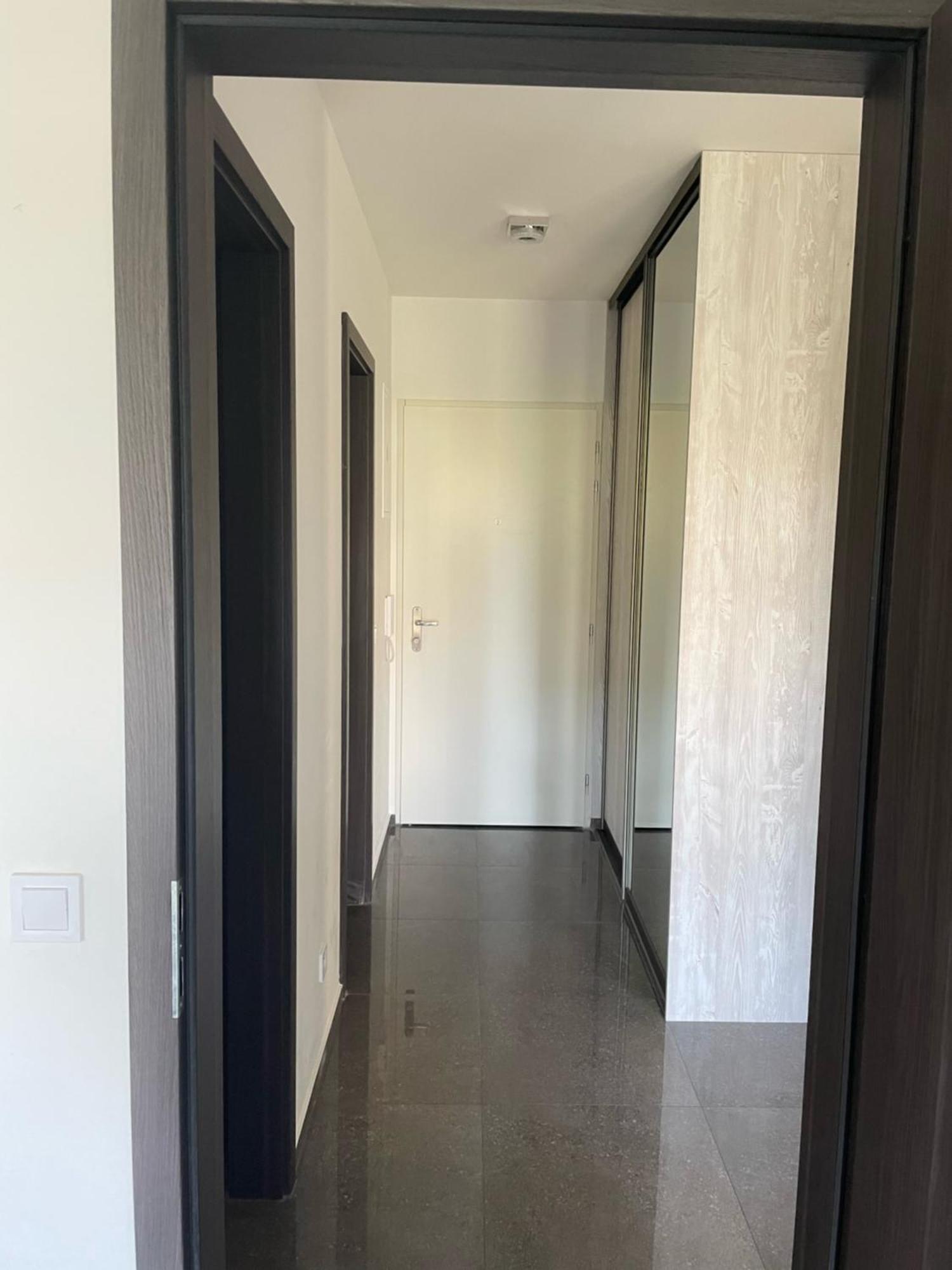 Garden Apartman Radnica - Private Parking Included Kosice Ngoại thất bức ảnh